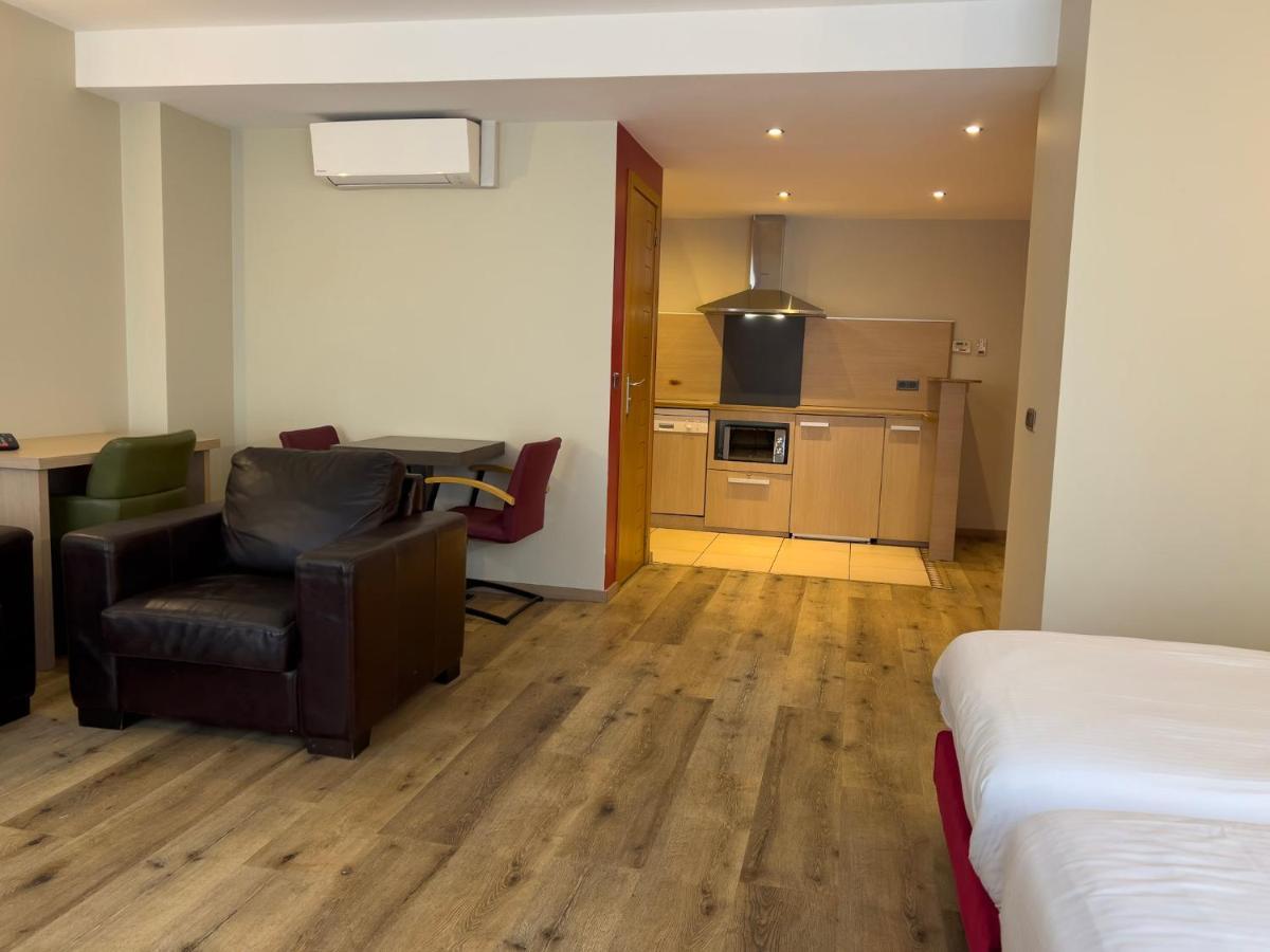 Wellness Apart Hotel Saint-Josse-ten-Noode Exterior photo