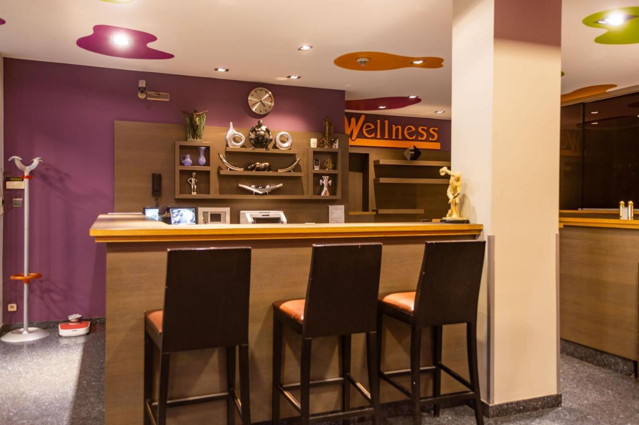Wellness Apart Hotel Saint-Josse-ten-Noode Exterior photo